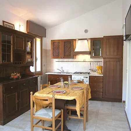 In 24583 Apartment *